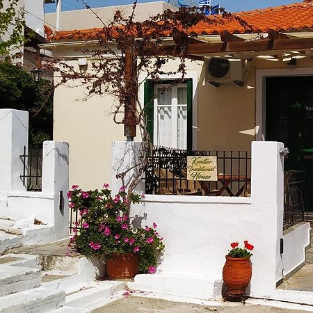 Kontos-Traditional House In Andros Beach Exteriér fotografie